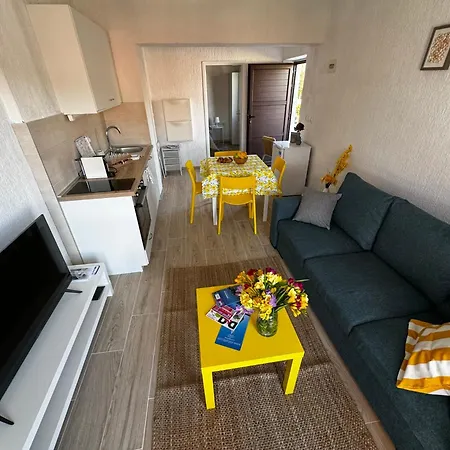 Apartment Sena Trogir Exterior photo