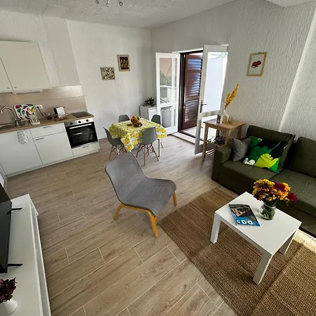 Apartment Sena Trogir Exterior photo