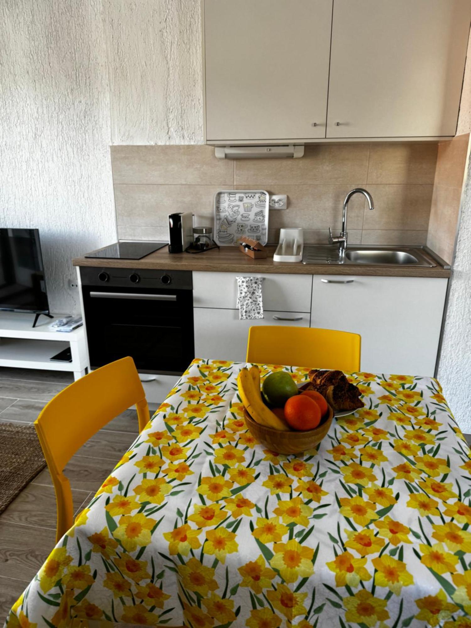 Apartment Sena *
